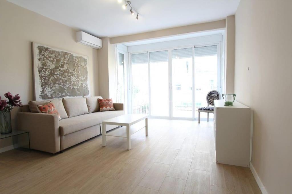 Apartamento Cuarzo Севилья Экстерьер фото